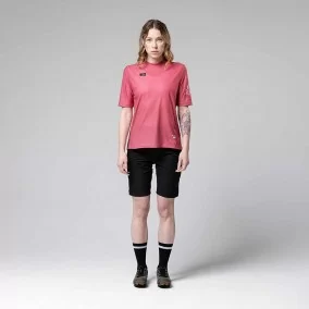 Cortador de camiseta Gobik Rapto de mulher de terraco Rose 2023