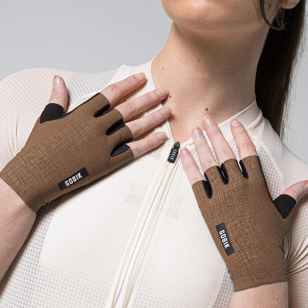 Guantes Cortos Mamba 2.0 Unisex Toffee | Gobik | Guantes