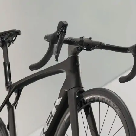 Madone SL 6 AXS Geração 8