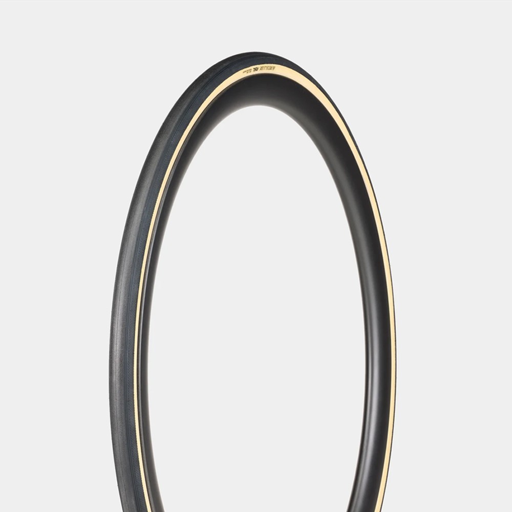 Cubierta de Carretera Bontrager Aeolus RSL TLR Negro/Marrón