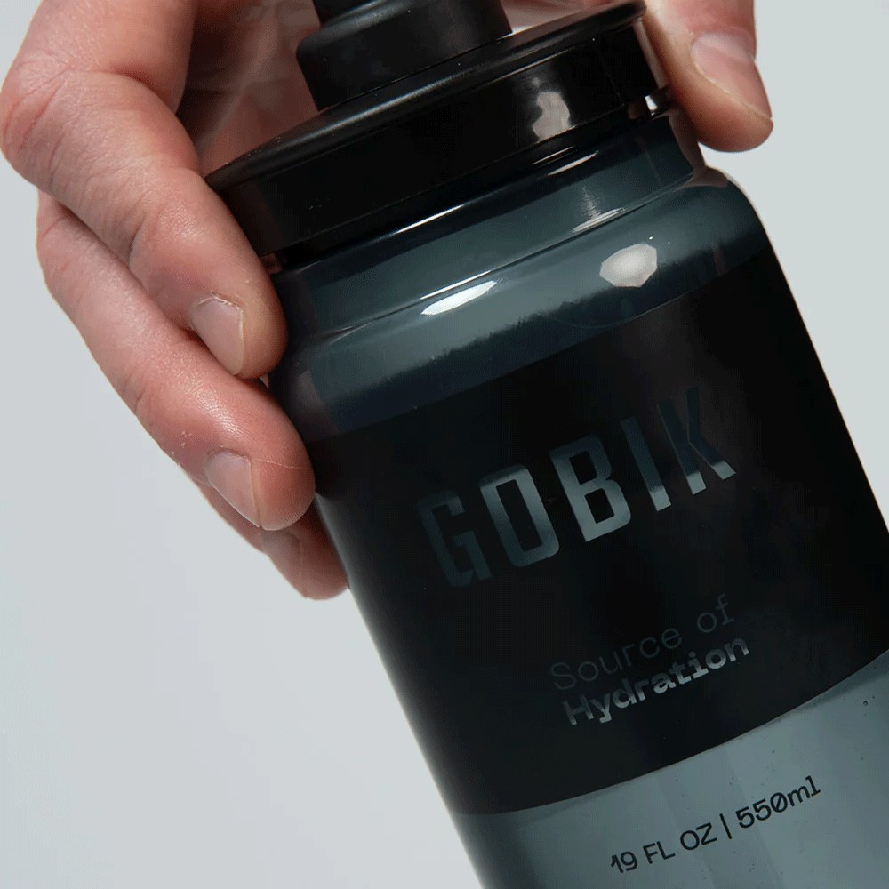 Bidón Gobik Fly Smoked 550cc | Accesorios Gobik | Bicicletas