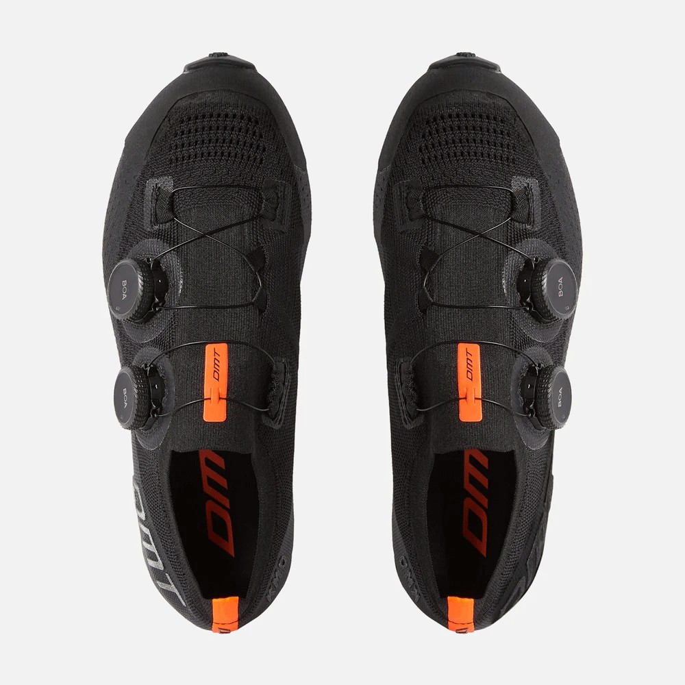 Zapatillas Montaña DMT KM0 Negro/Negro | Zapatillas mountain