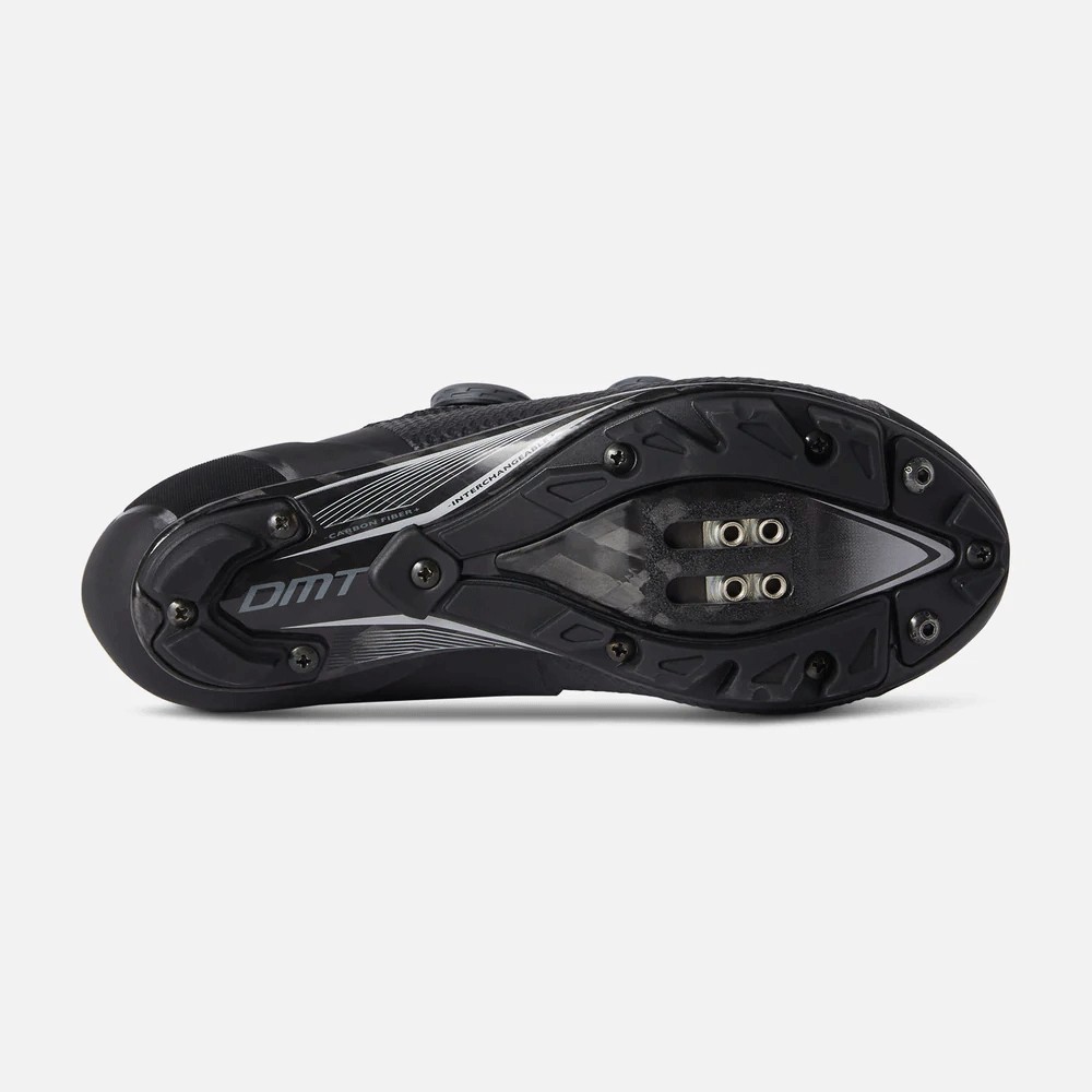 Zapatillas Montaña DMT MH10 Negro/Negro | Zapatillas