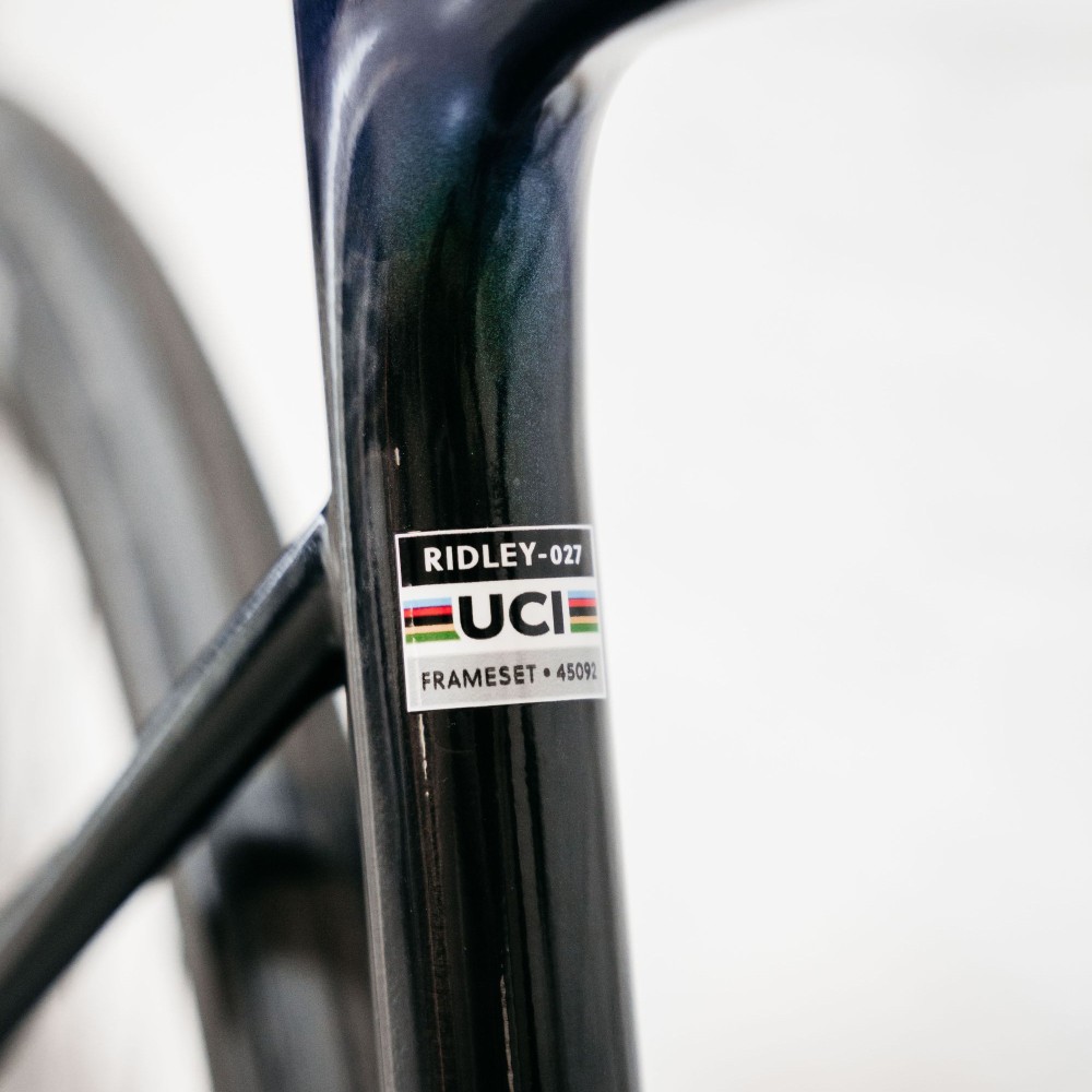 Bicicleta Ridley Falcn 105 DI2 8/Plata 2025 | Carretera