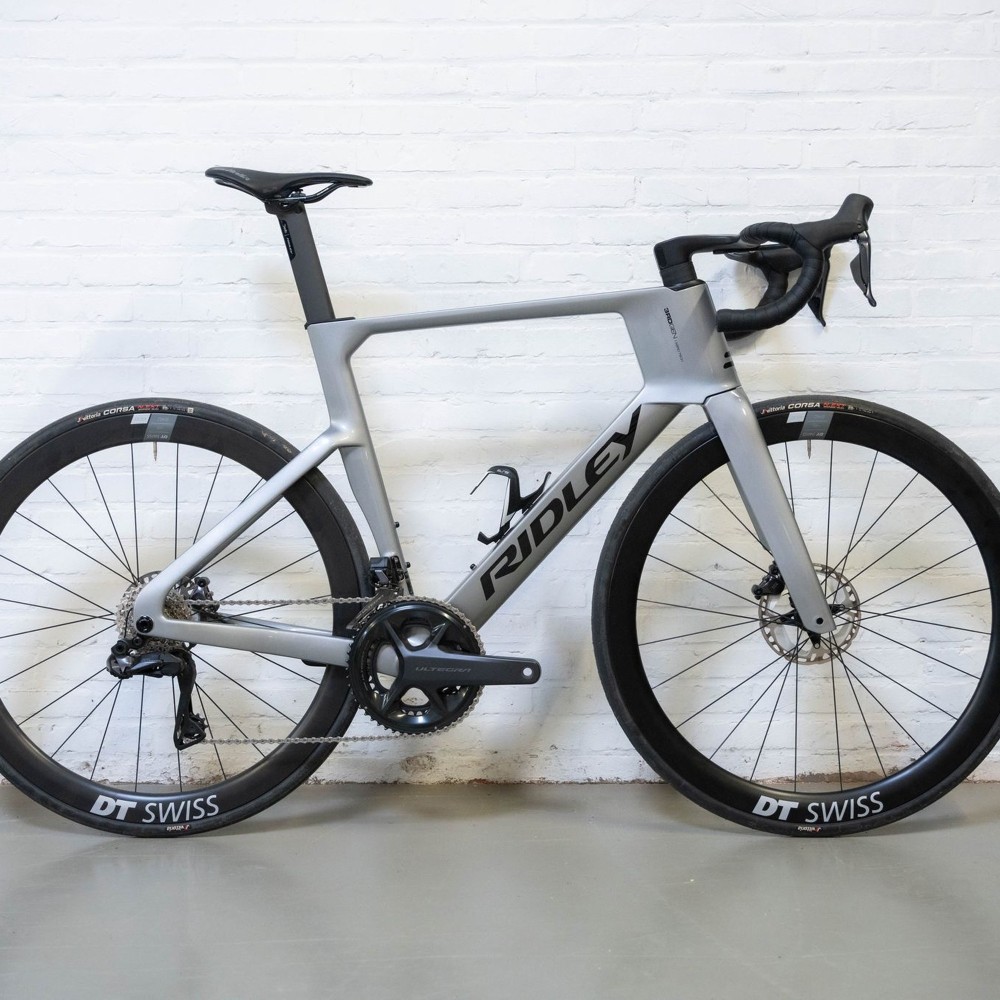 Bicicleta Ridley Noah 3.0 Ultegra Di2 Empress Grey Metallic