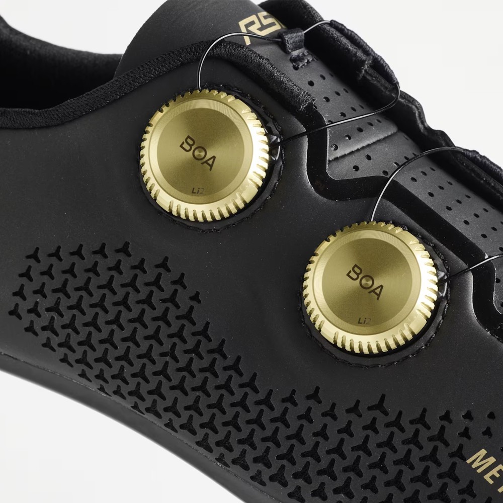 Zapatillas de Montaña Trek RSL Negro/Dorado 2026