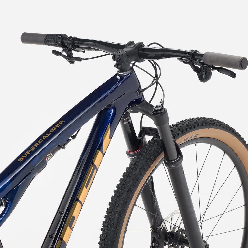 Bicicleta Trek Supercaliber SL 9.7 GX AXS Gen 2 Carbon Blue Smoke 2026
