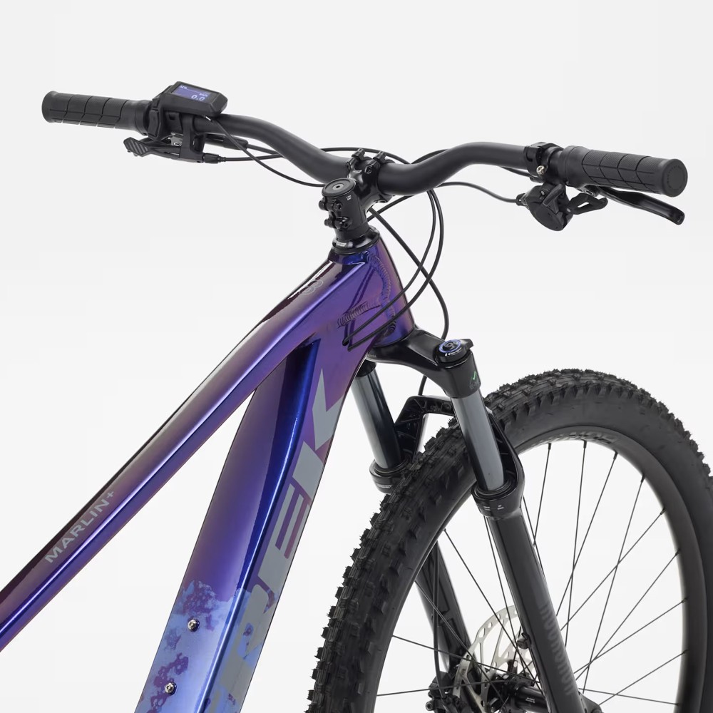 Bicicleta Trek Marlin+ 8 Purple Flip/Black Fade 2026