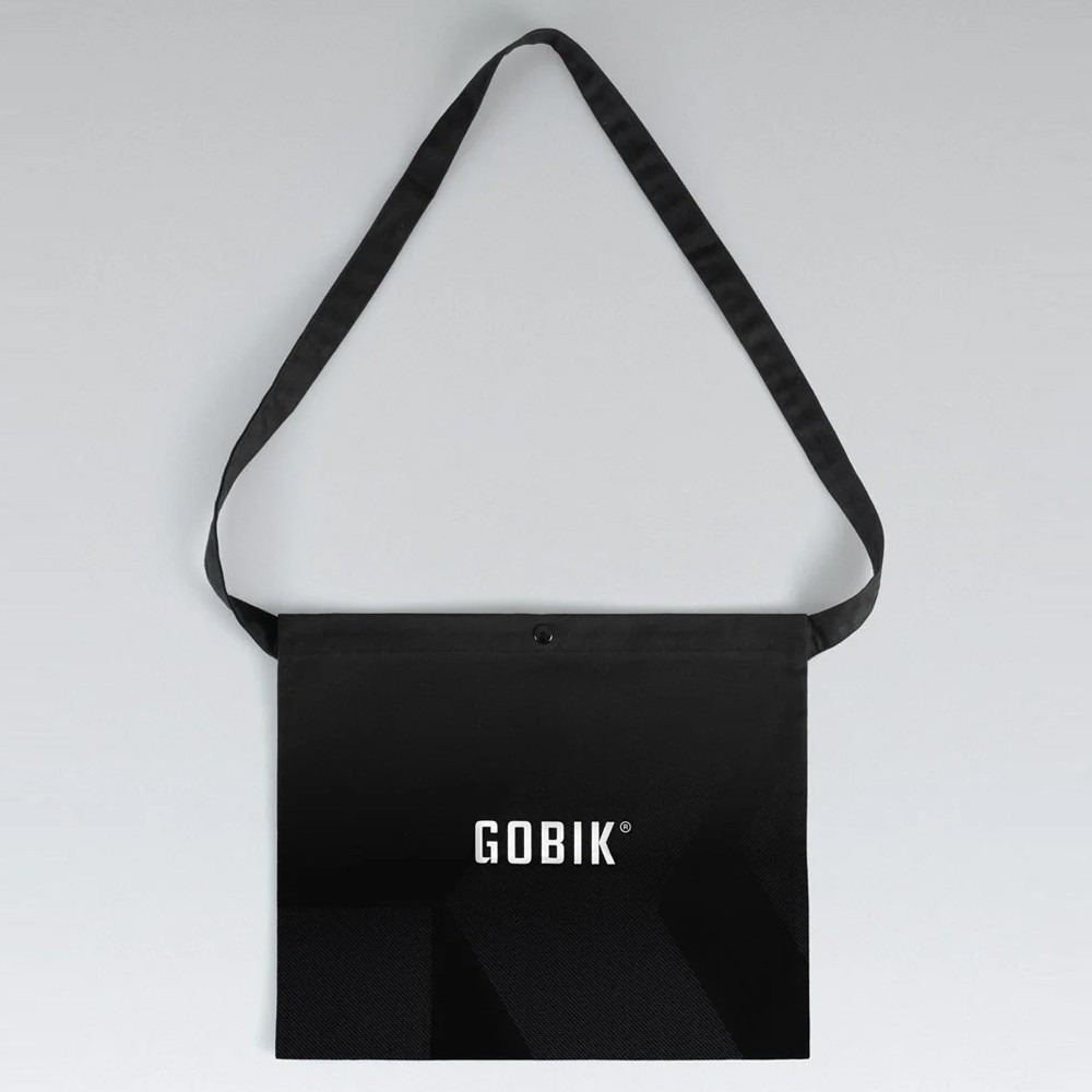 Bolsa Gobik Musette Emblem Black | Accesorios Gobik