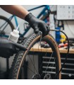 Montaje de Tubeless + líquido (2 ruedas) | Bicicletas Salchi