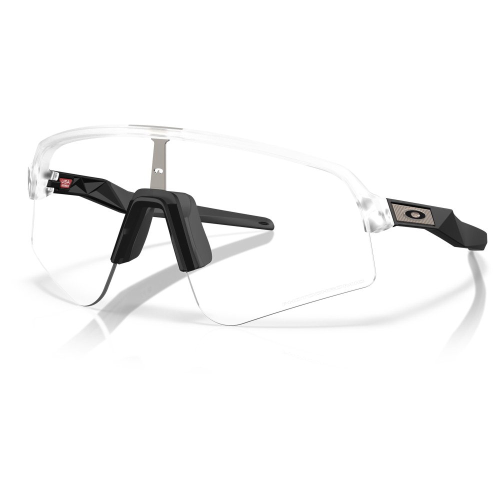 Gafas De Sol Oakley Sutro Lite Sweep Transparente Lente Clear To Black Iridium Photochromic