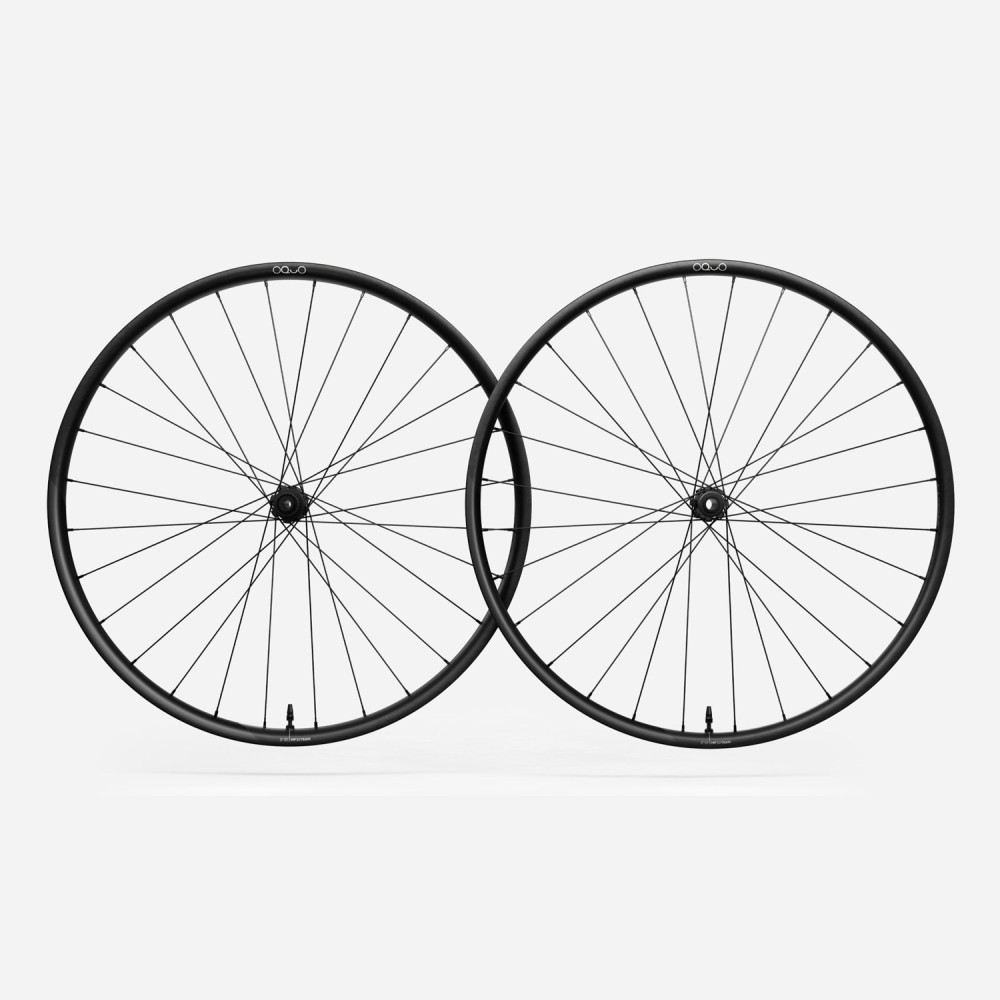 Juego de Ruedas Oquo MP30 TEAM Shimano MS Negro Mate