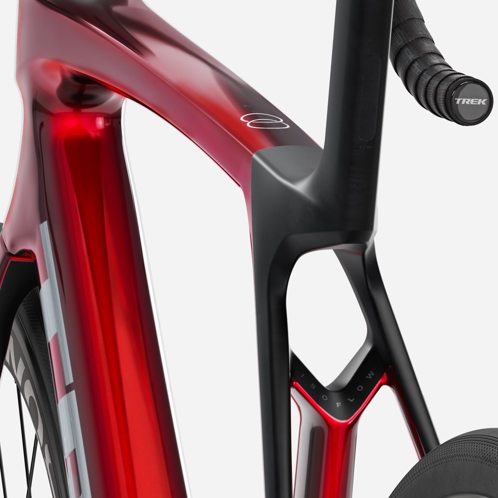 Bicicleta Trek Madone SL 6 AXS Gen 8 Gloss Fury Red/Matte Deep Smoke 2027