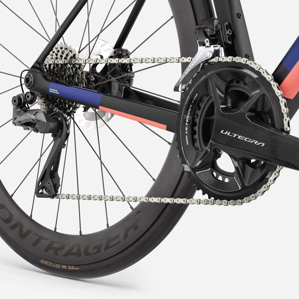 Bicicleta Trek Madone SL 7 Matte Cobalt Blue/Trek Black/Living Coral 2027