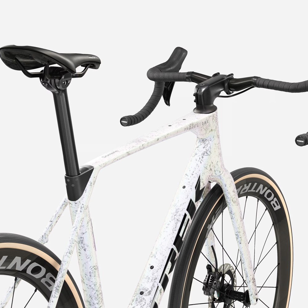 Bicicleta Trek Domane SLR 9 Gen 5 Mother of Pearl/Silver Marble 2027