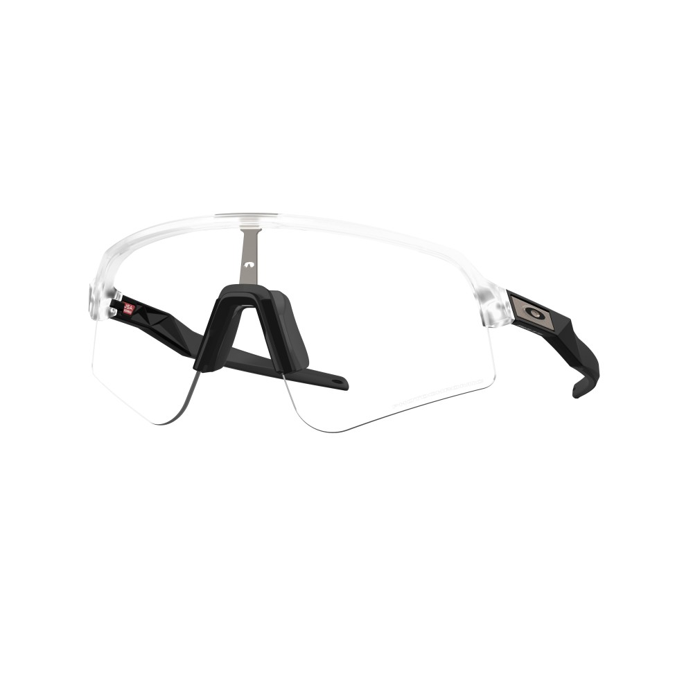 Gafas De Sol Oakley Sutro Lite Sweep Transparente Lente Clear To Black Iridium Photochromic