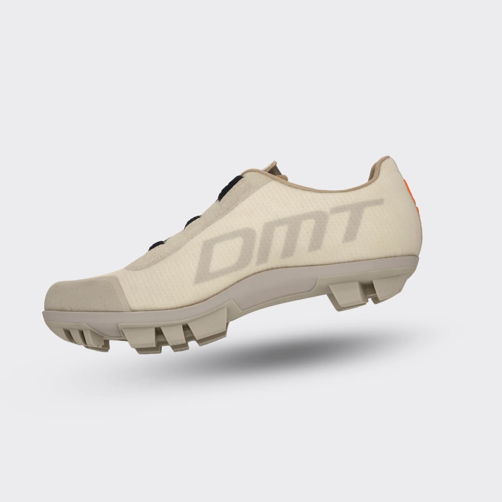 Zapatillas de Gravel DMT IAAN Triple Sand