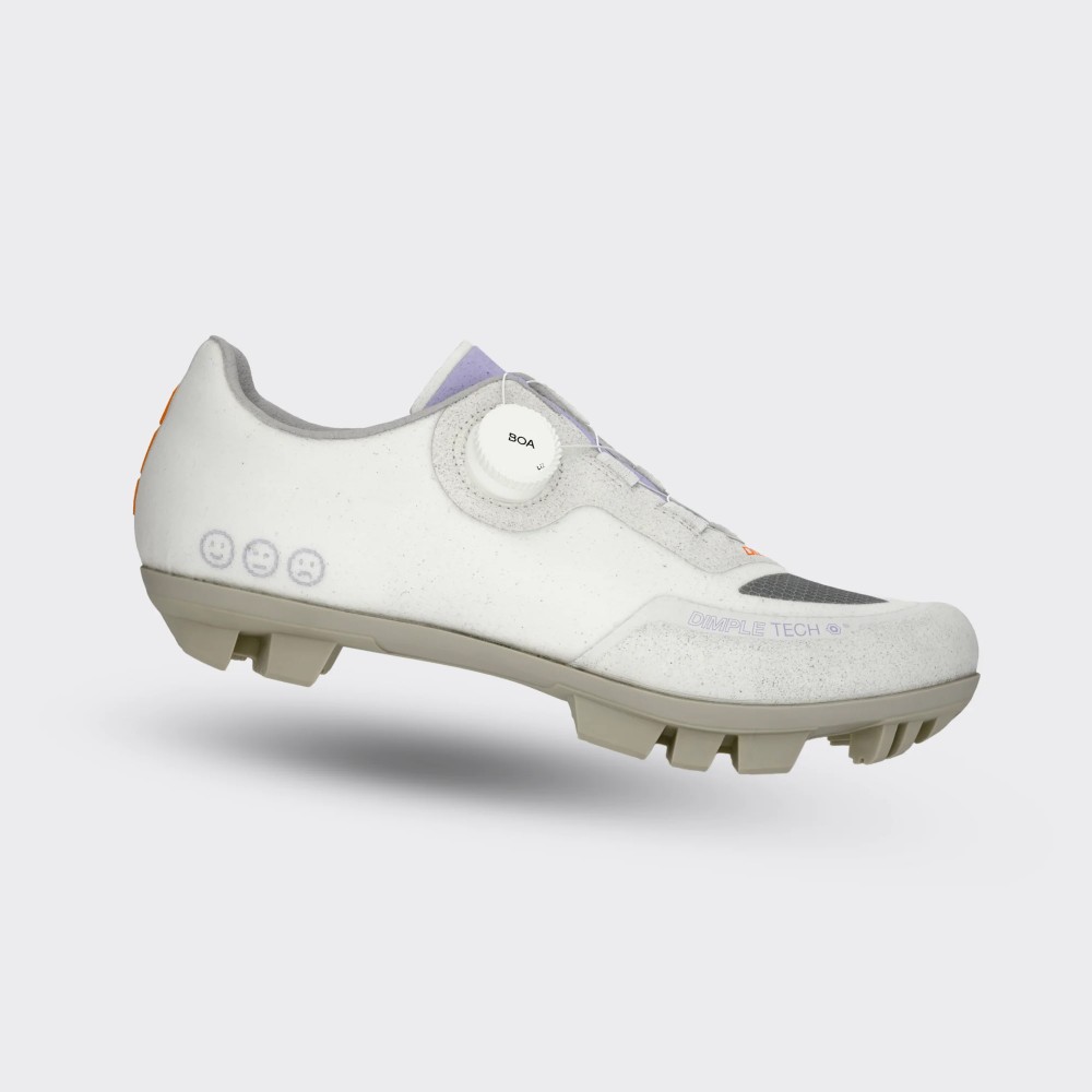 Zapatillas de Gravel DMT IAAN Blancas Lilas
